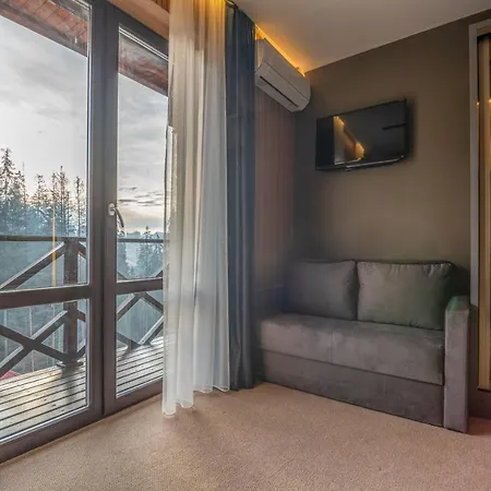 Hotel Mk *