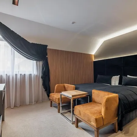 Hotel Mk