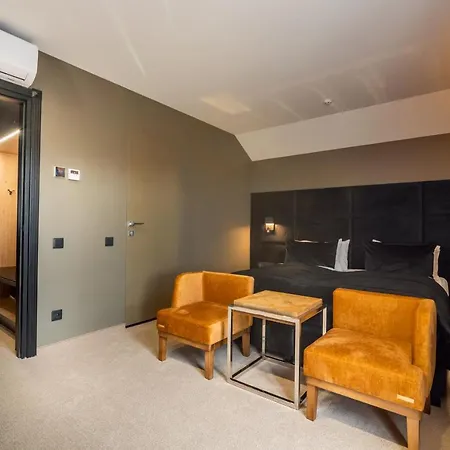 Mk Ξενοδοχείο *